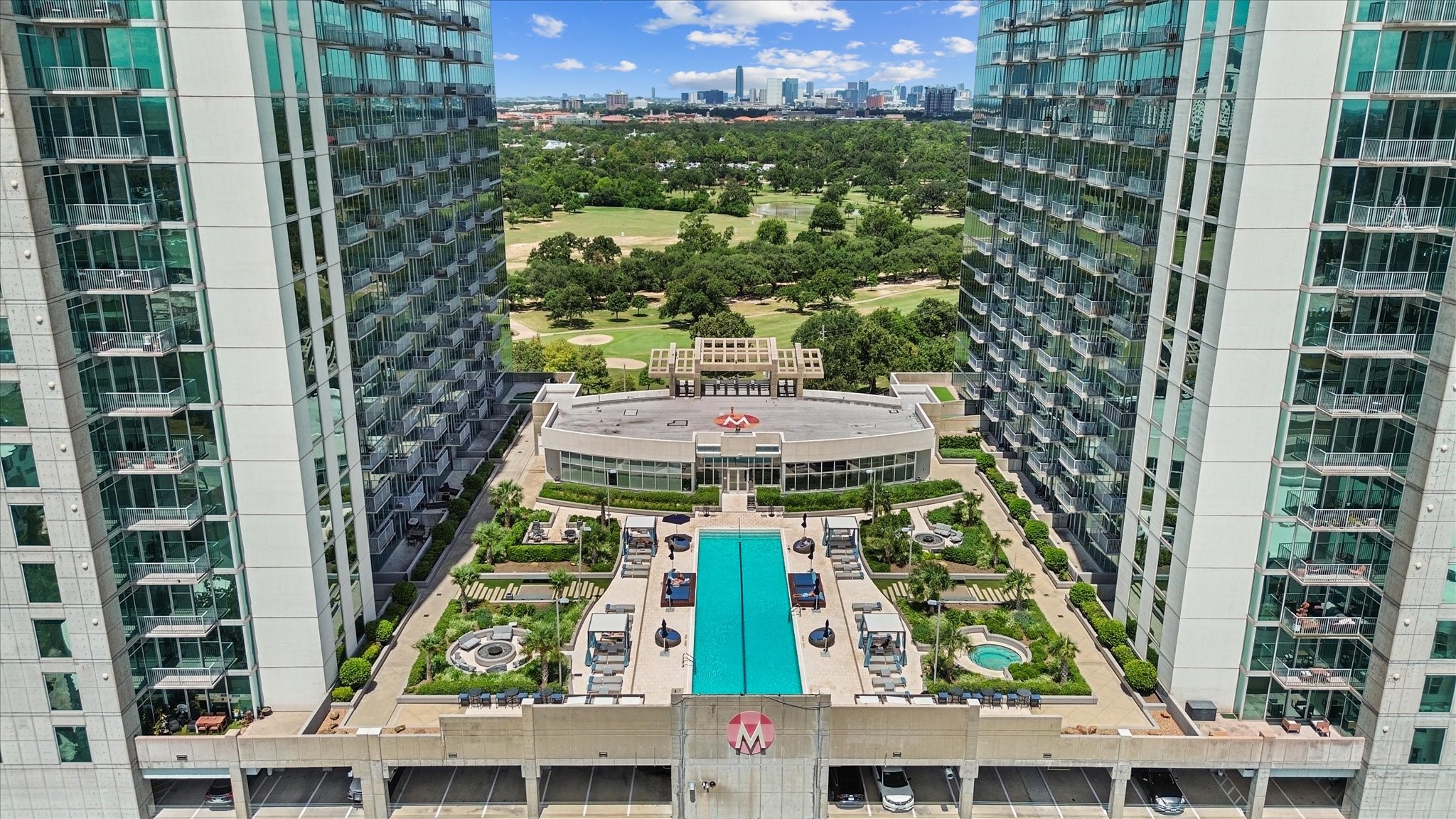 5925 Almeda Road, Unit 11107 Houston, TX 77004 - Photo 26 of 45 front view of a building with a tree