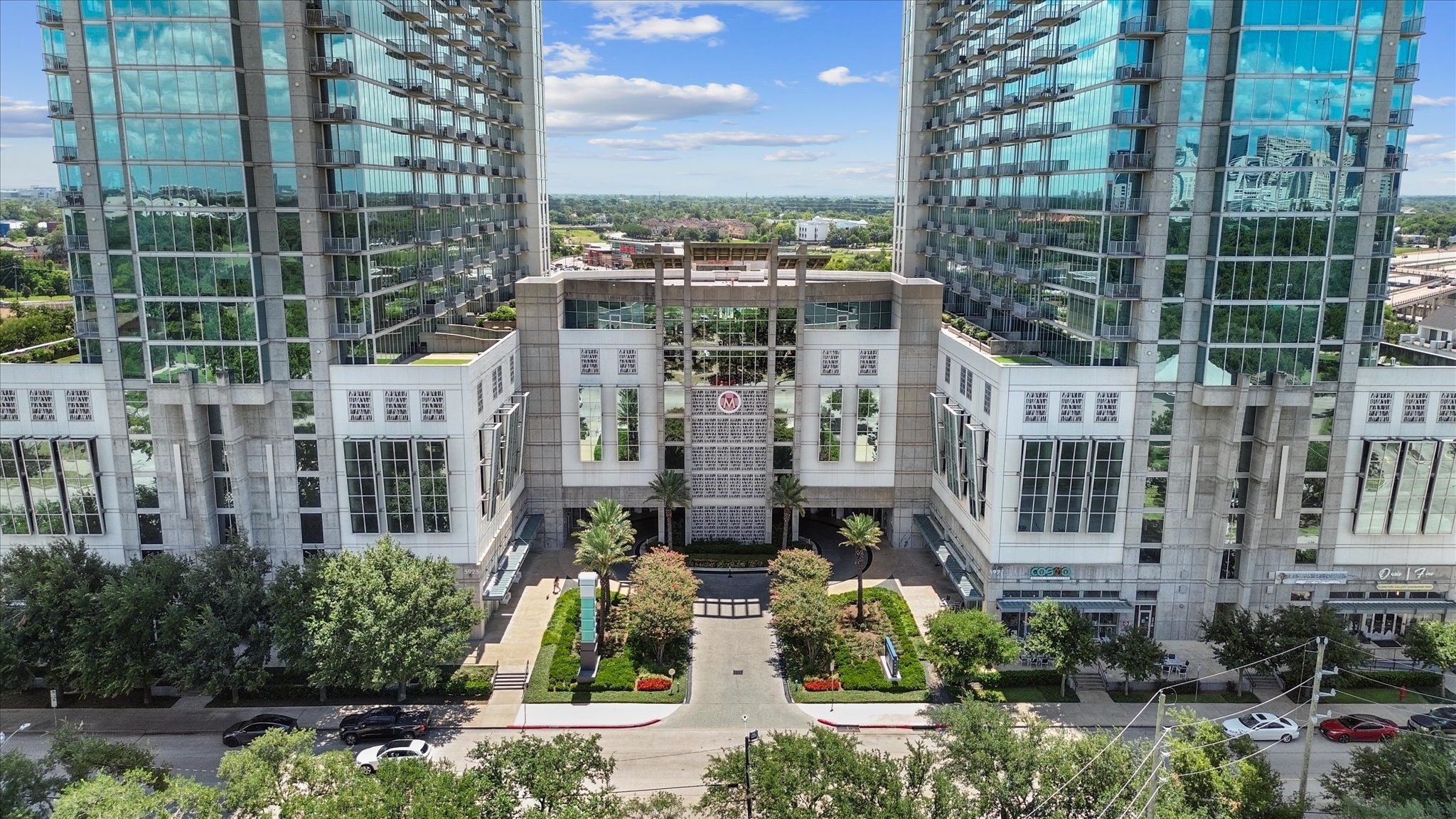 5925 Almeda Road, Unit 11107 Houston, TX 77004 - Photo 44 of 45 a view of multiple building