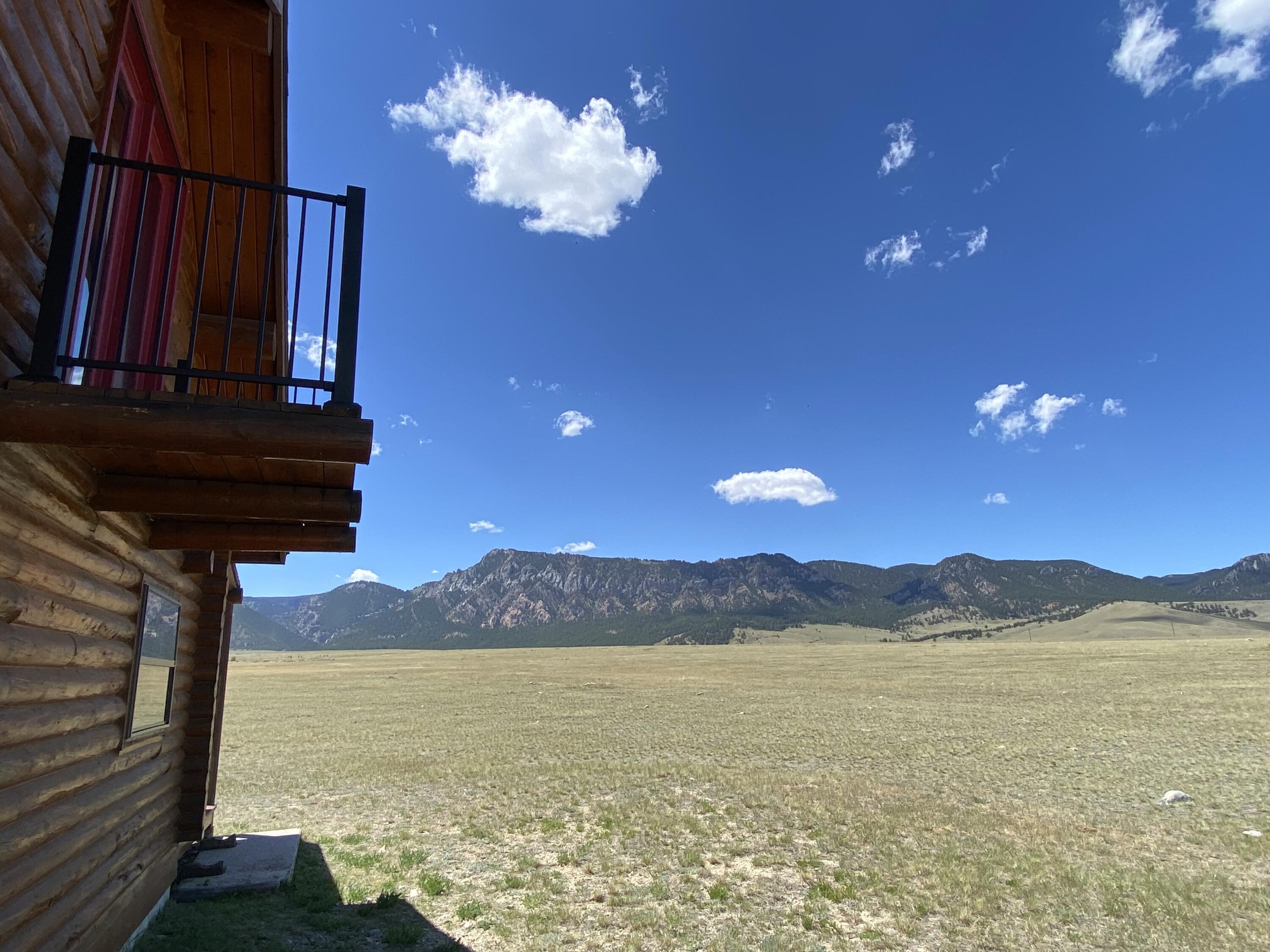 555 Crazy Woman Canyon Road Buffalo, WY 82834 - Photo 26 of 27 Balcony