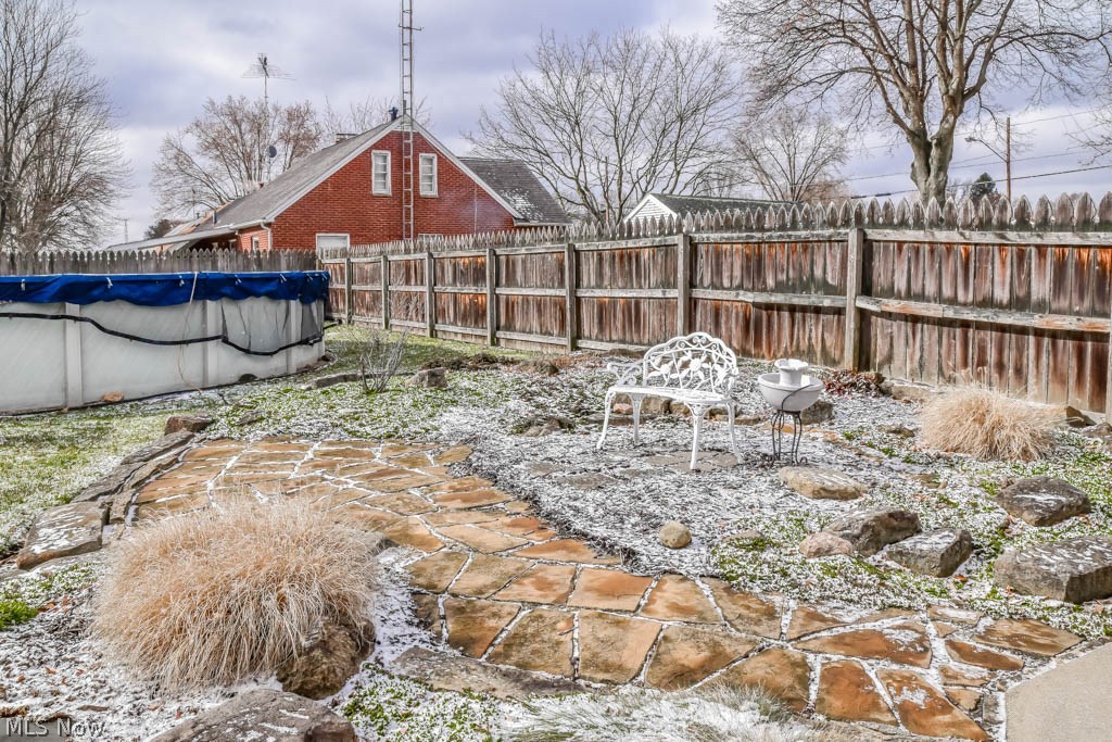 4222 7th Street Northwest Canton, OH 44708 - Photo 22 of 26 Nicely landscaped.