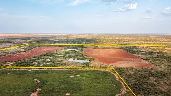 $1,130,250 | 25 South Electra Tx 76360, Electra, TX 76360