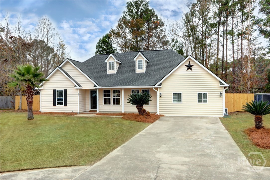 221 Oakwood Court Rincon, GA 31326 - Photo 3 of 35