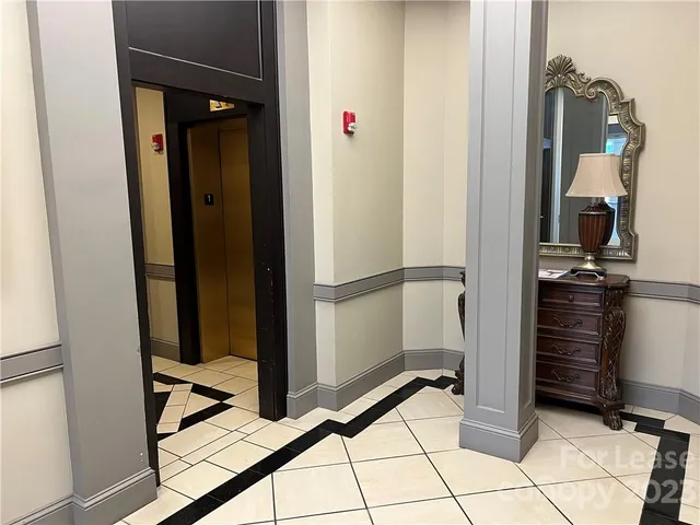 a view of walk in closet