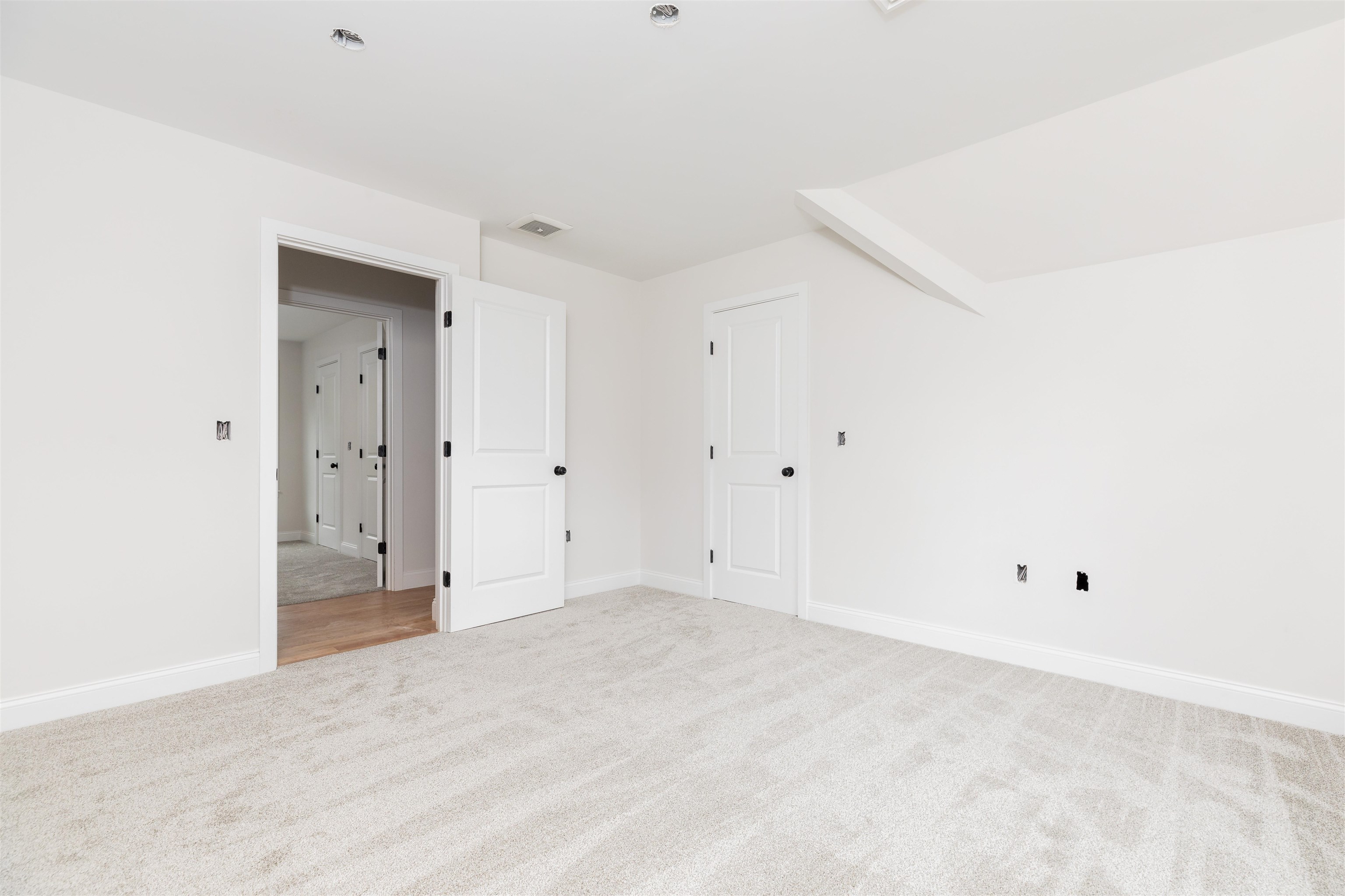 83 Paulson Road Farmington, NH 03835 - Photo 16 of 45 Gallery Image 16