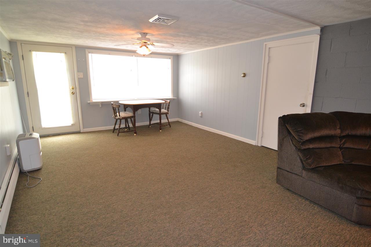 2075 Winding Road York, PA 17408 - Photo 21 of 36