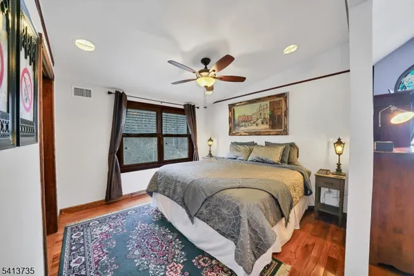 $395,000 | 2097 Highway 31, Glen Gardner, NJ 08826