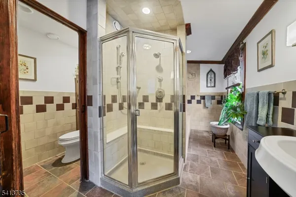 $395,000 | 2097 Highway 31, Glen Gardner, NJ 08826