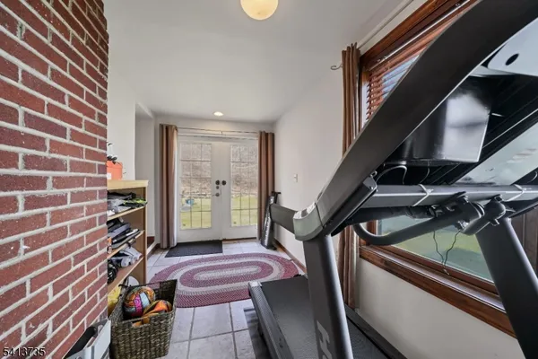 $395,000 | 2097 Highway 31, Glen Gardner, NJ 08826