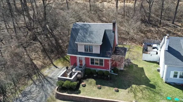 $395,000 | 2097 Highway 31, Glen Gardner, NJ 08826