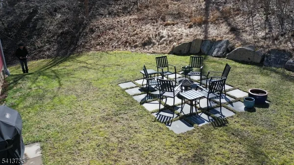 $395,000 | 2097 Highway 31, Glen Gardner, NJ 08826