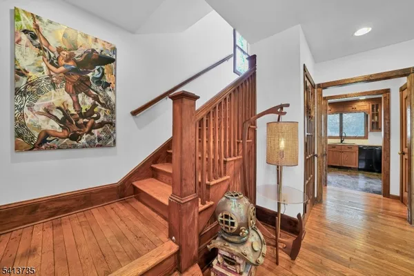 $395,000 | 2097 Highway 31, Glen Gardner, NJ 08826