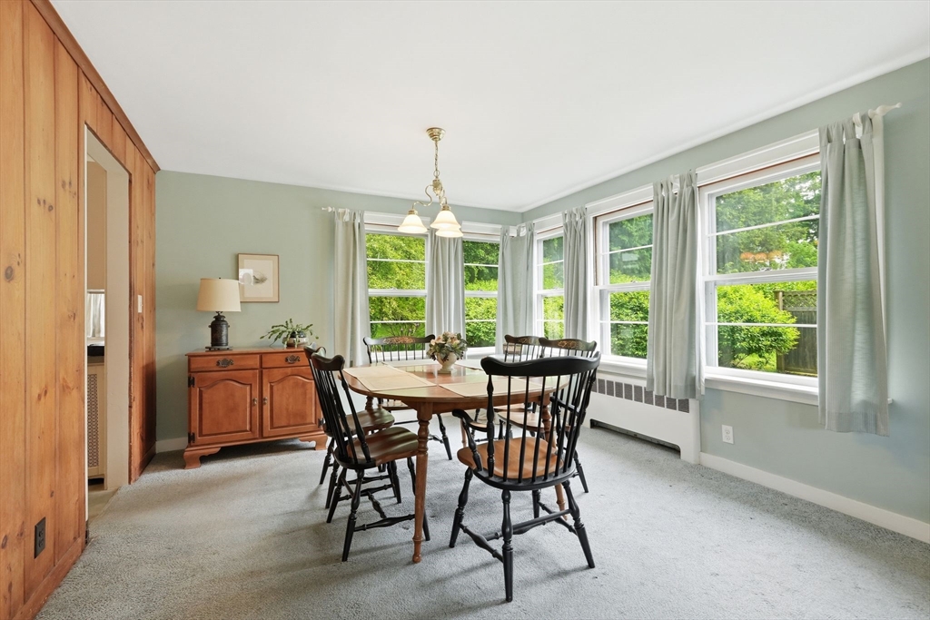 102 Blue Hills Road Amherst, MA 01002 - Photo 9 of 40
