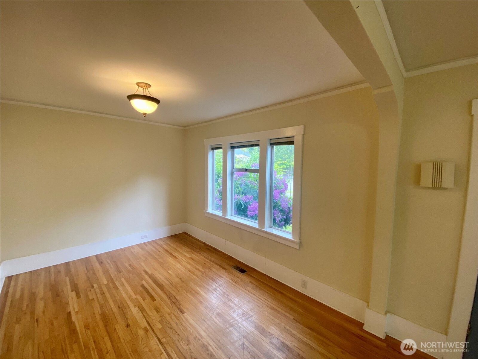 5620 40th Avenue Southwest Seattle, WA 98136 - Photo 6 of 25