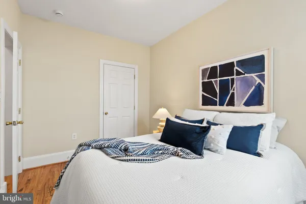 $849,000 | 633 12th Street Northeast, Washington, DC 20002