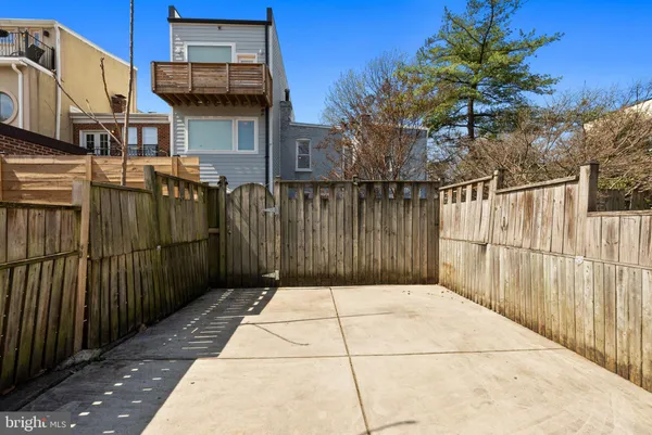 $849,000 | 633 12th Street Northeast, Washington, DC 20002