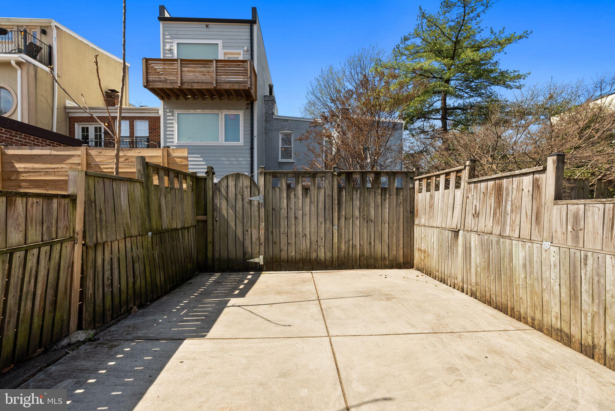 633 12th Street Northeast Washington, DC 20002 - Photo 35 of 44 a balcony view with iron fence