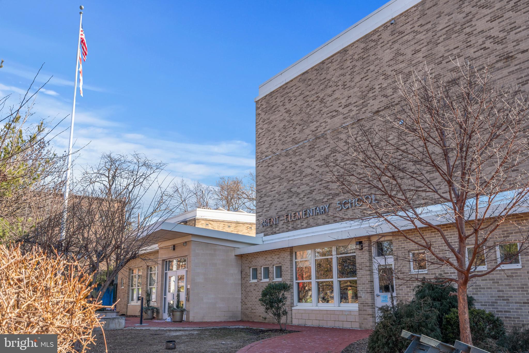 633 12th Street Northeast Washington, DC 20002 - Photo 40 of 44 a front view of a house with a yard