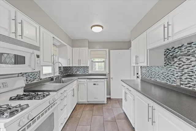 $249,990 | 314 Elmwood Drive, Champaign, IL 61821