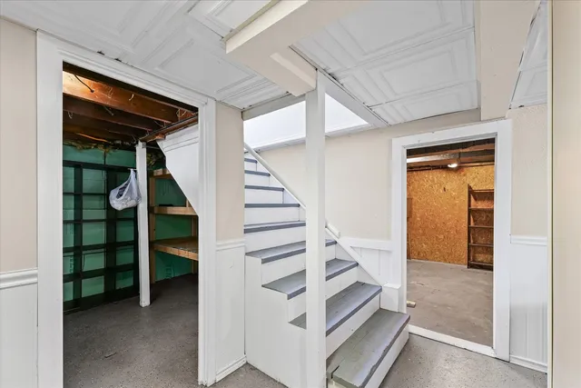 $249,990 | 314 Elmwood Drive, Champaign, IL 61821