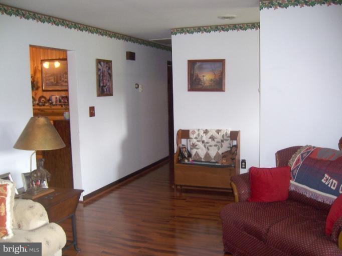 2736 Stone Road Westminster, MD 21158 - Photo 23 of 24 Living Room