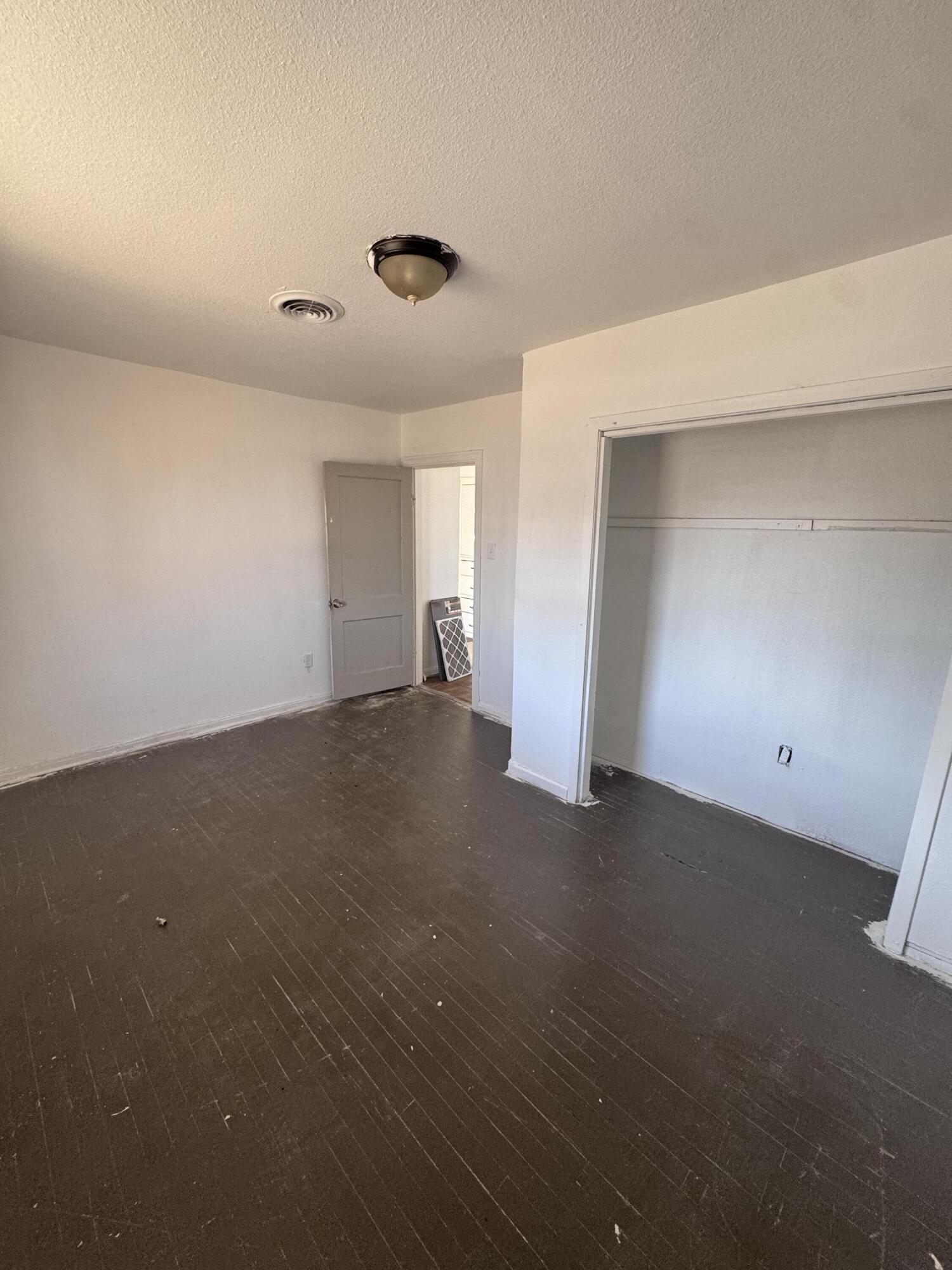 307 East Tulane Street Lubbock, TX 79403 - Photo 23 of 41 IMG_0819