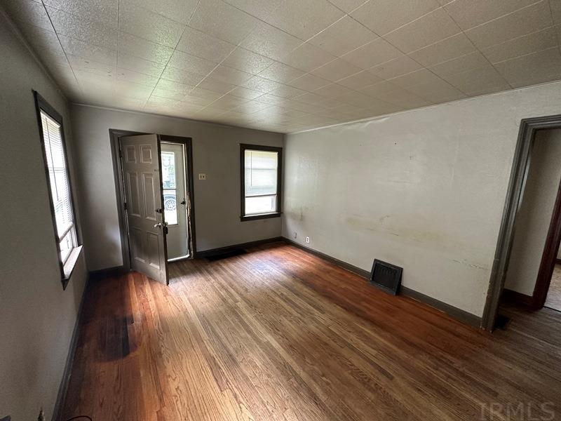 1028 Central Avenue Decatur, IN 46733 - Photo 4 of 19