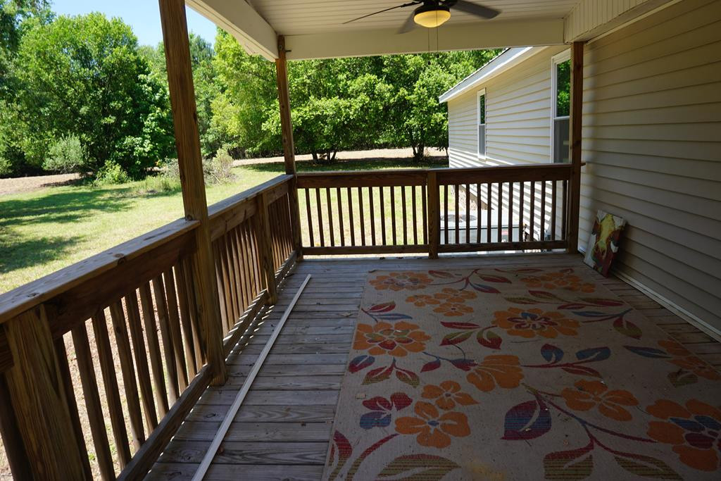 1259 Geddings Road Manning, SC 29102 - Photo 10 of 56