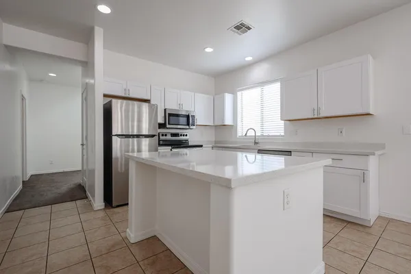 $2,000 | 41298 West Park Hill Drive, Maricopa, AZ 85138