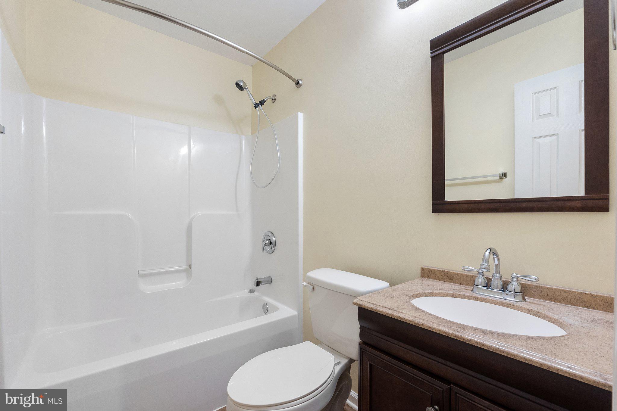 209 Ridgefield Avenue Stephens City, VA 22655 - Photo 21 of 31 Lower-level full bath