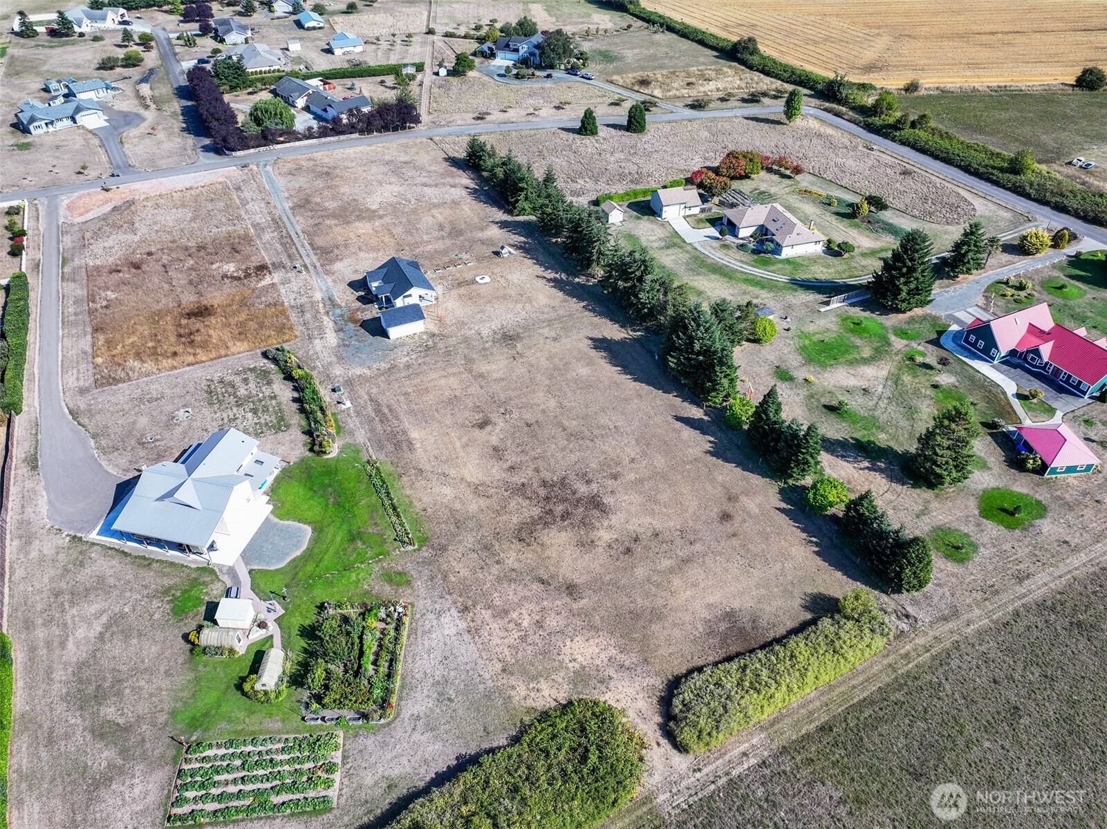 195 Laura Lane Sequim, WA 98382 - Photo 28 of 32 a view of a city