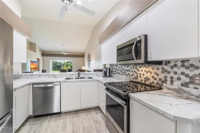 $269,000 | 14520 Hickory Hill Court, Unit 823, Fort Myers, FL 33912