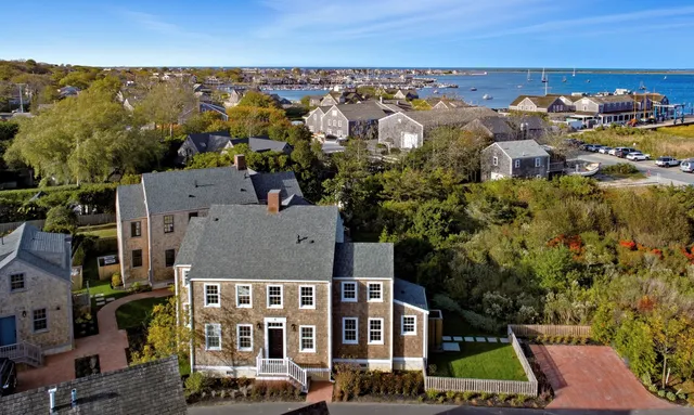 $5,895,000 | 6 Mariner Way, Nantucket, MA 02554