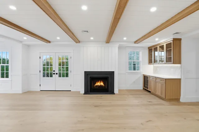 $5,895,000 | 6 Mariner Way, Nantucket, MA 02554