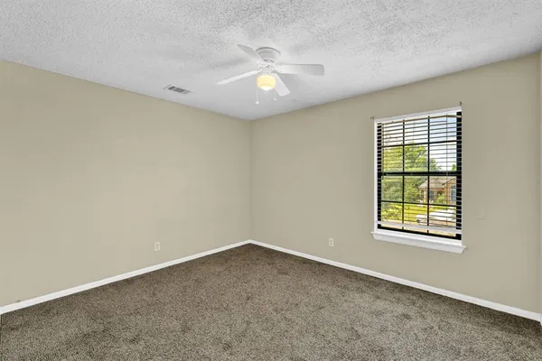 $3,200 | 308 Mack Drive, Denton, TX 76209