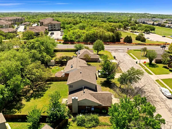 $3,200 | 308 Mack Drive, Denton, TX 76209