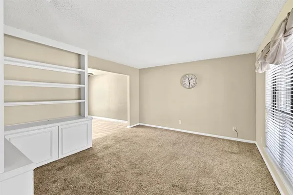 $3,200 | 308 Mack Drive, Denton, TX 76209