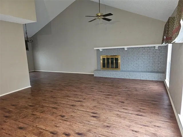 $2,400 | 1807 Chittam Drive, Euless, TX 76039