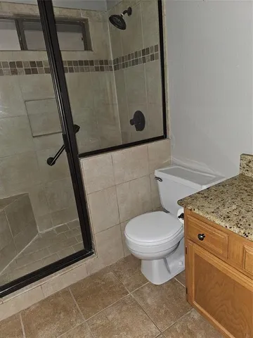 $2,400 | 1807 Chittam Drive, Euless, TX 76039