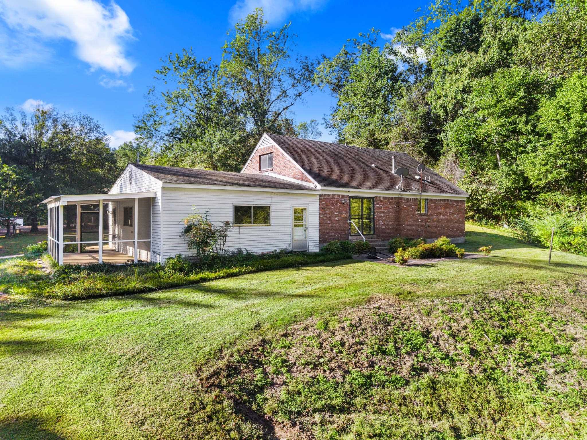 766 Fite Road Memphis, TN 38127 - Photo 23 of 30 a front view of house with yard and green space