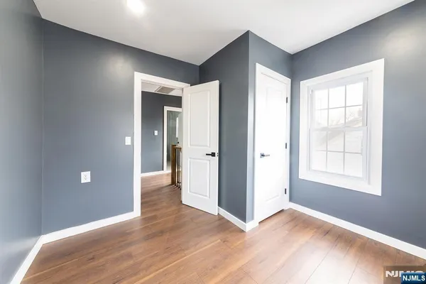 $799,000 | 34 Kearny Street, Lyndhurst, NJ 07071