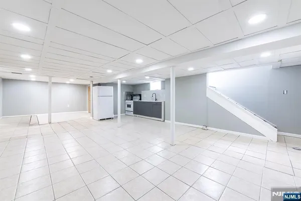 $799,000 | 34 Kearny Street, Lyndhurst, NJ 07071