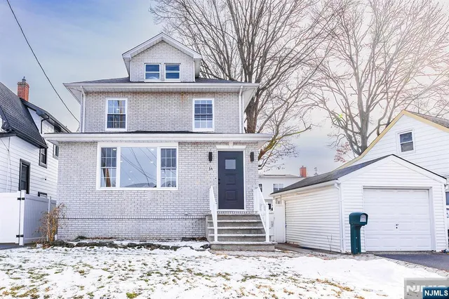 $799,000 | 34 Kearny Street, Lyndhurst, NJ 07071