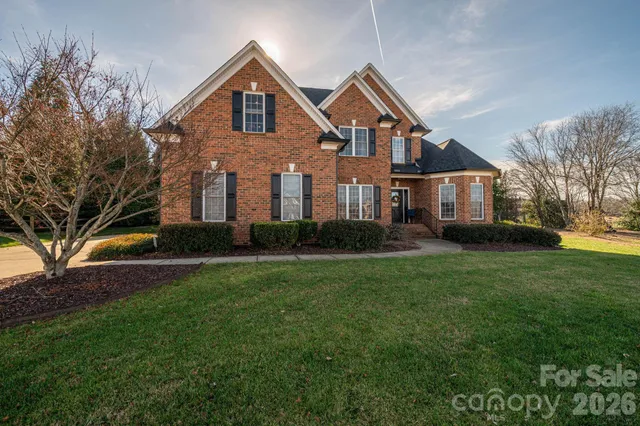 $569,900 | 4009 Tall Timber Court, Gastonia, NC 28056