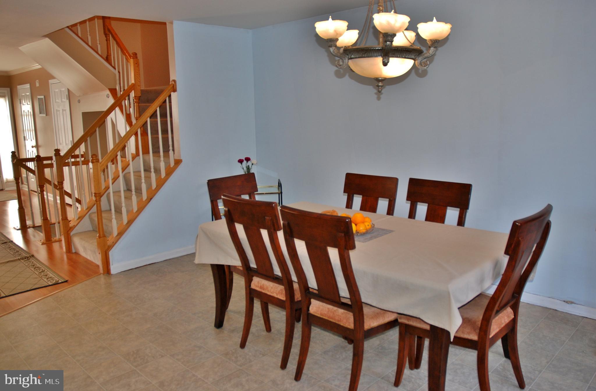 15127 Deer Valley Terrace Silver Spring, MD 20906 - Photo 9 of 29 Dining Room