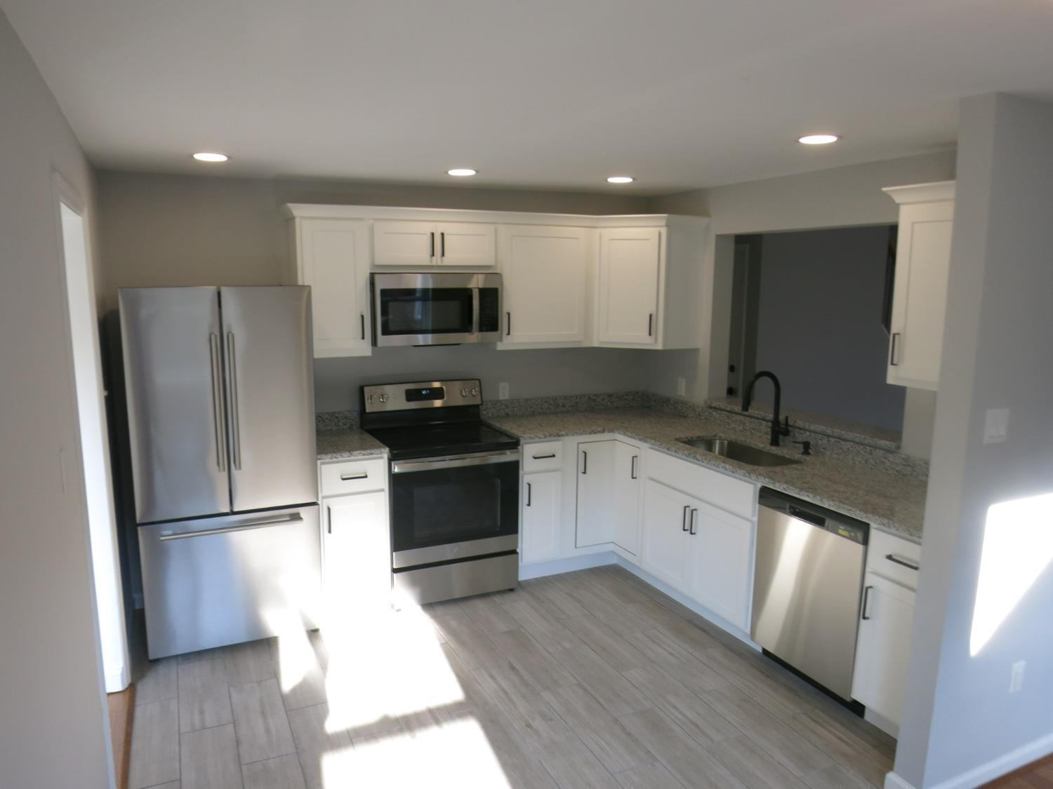 6832 Salem Road Cincinnati, OH 45230 - Photo 13 of 31