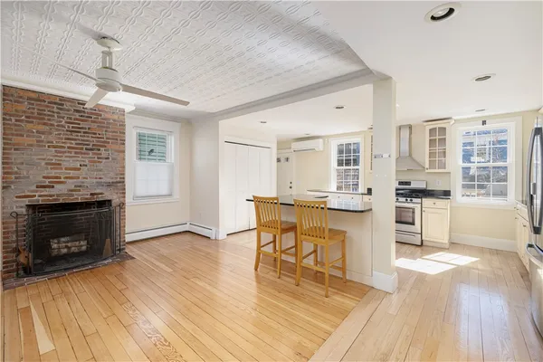 $799,900 | 185 Transit Street, Providence, RI 02906