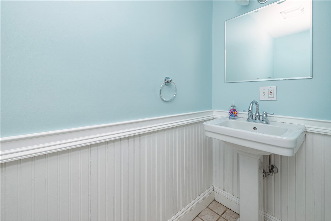 185 Transit Street Providence, RI 02906 - Photo 14 of 37