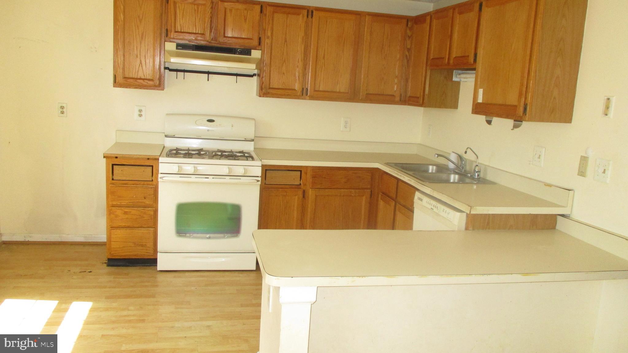 2496 Warm Spring Way Odenton, MD 21113 - Photo 18 of 33 Gallery Image 18