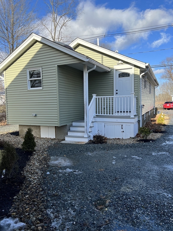 70 Burroughs Road North Reading, MA 01864 - Photo 14 of 29