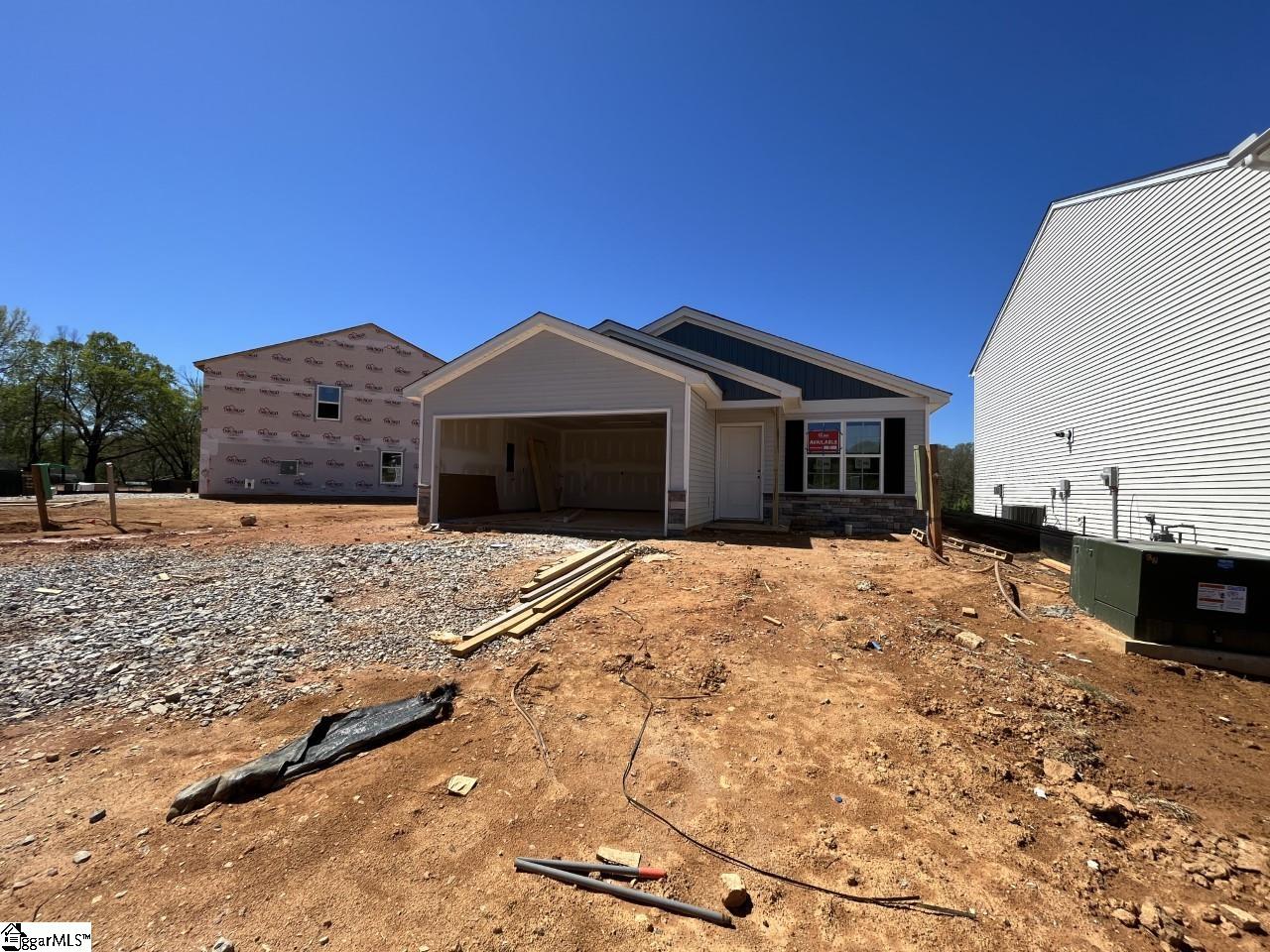 7230 Heirloom Lane Inman, SC 29349 - Photo 2 of 9